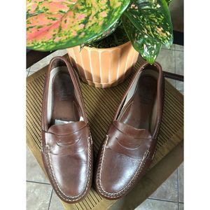 THE HOLMES STORE LEATHER LOAFERS SZ 91/2